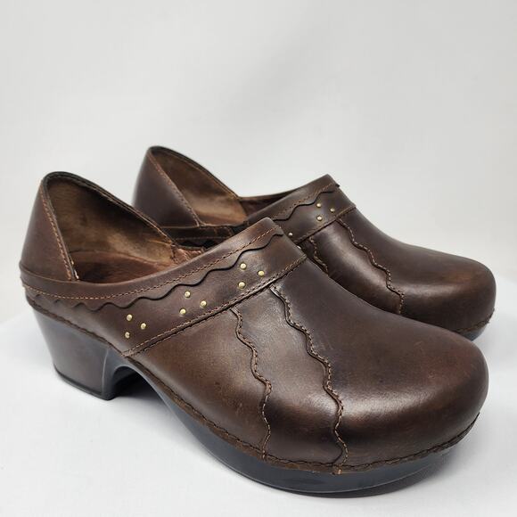 Dansko Hailey Heeled Clogs Women EU41/US10.5-11 Brown Leather Scalloped Studded - Picture 1 of 13